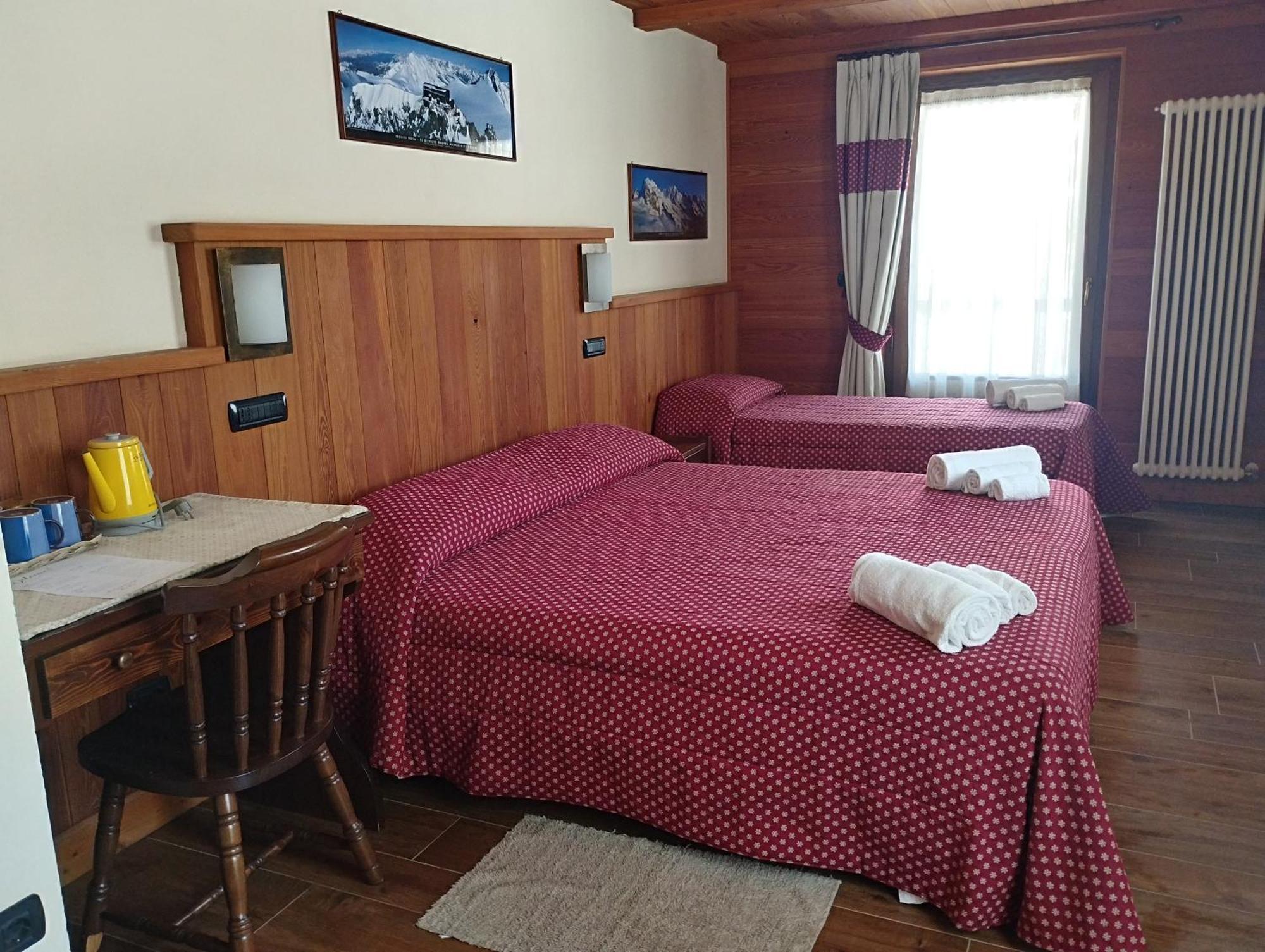 Villa Americana Chambres D'Hotes 尚波吕克 外观 照片