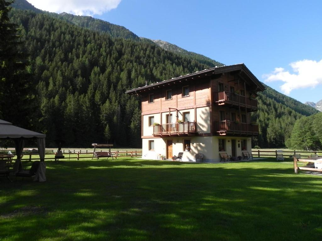 Villa Americana Chambres D'Hotes 尚波吕克 外观 照片