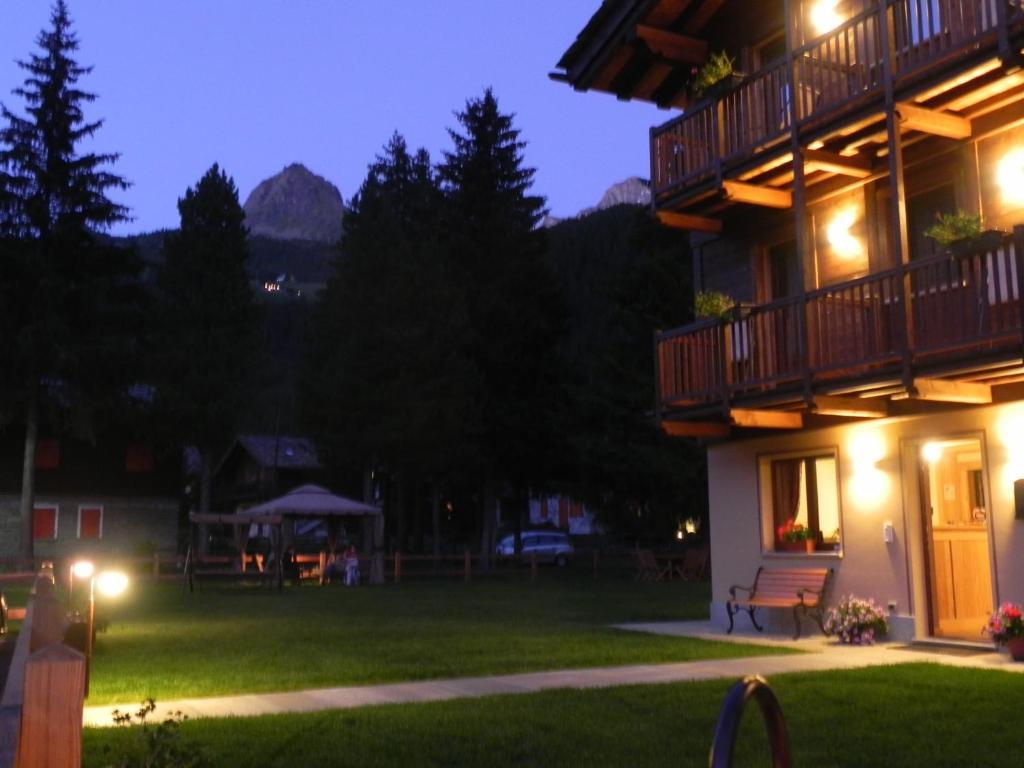 Villa Americana Chambres D'Hotes 尚波吕克 外观 照片